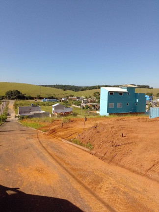 Imagem Terreno à Venda, 200 m² em Horto - Macaé Imagem Terreno à Venda, 200 m² em Horto - Macaé