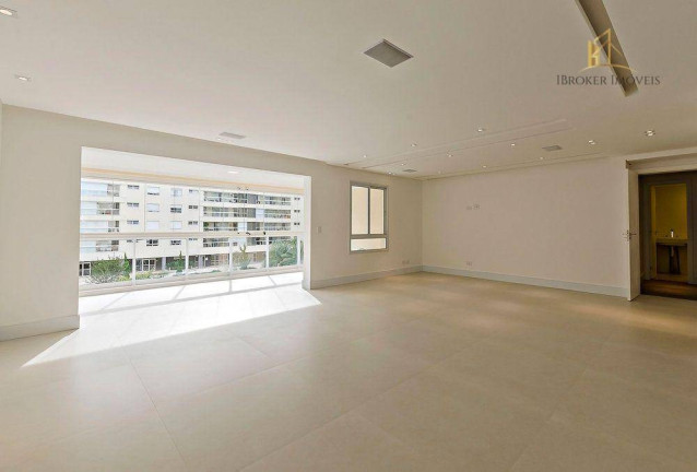 Imagem Apartamento com 4 Quartos à Venda, 189 m² em água Verde - Curitiba Imagem Apartamento com 4 Quartos à Venda, 189 m² em água Verde - Curitiba