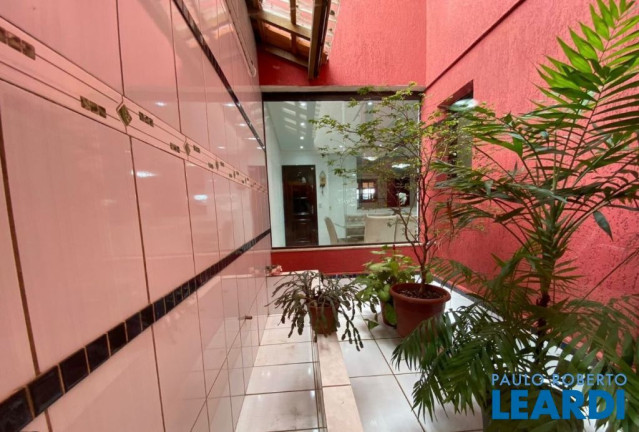 Imagem Sobrado com 4 Quartos à Venda, 262 m² em Vila Alto De Santo André - Santo André Imagem Sobrado com 4 Quartos à Venda, 262 m² em Vila Alto De Santo André - Santo André