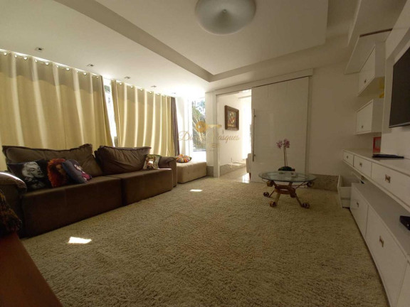 Imagem Casa com 4 Quartos à Venda, 4.870 m² em Carlos Guinle - Teresópolis