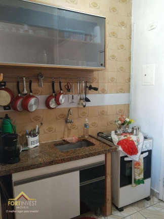 Imagem Imóvel com 1 Quarto à Venda, 18 m² em Ocian - Praia Grande Imagem Imóvel com 1 Quarto à Venda, 18 m² em Ocian - Praia Grande