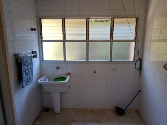 Imagem Apartamento com 4 Quartos para Alugar,  em Jardim Astúrias - Guarujá