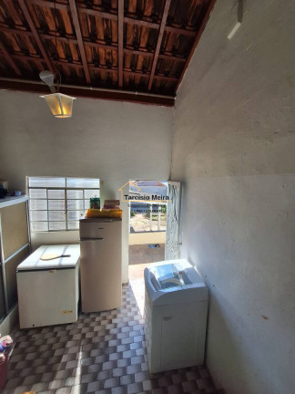 Imagem Casa com 3 Quartos à Venda, 356 m² em Vila Marieta - Campinas