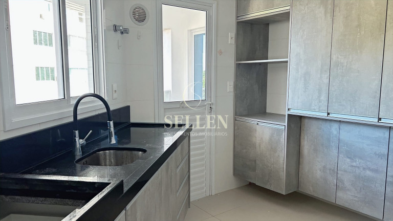 Imagem Apartamento com 4 Quartos para Alugar, 160 m² em Pioneiros - Balneário Camboriú Imagem Apartamento com 4 Quartos para Alugar, 160 m² em Pioneiros - Balneário Camboriú