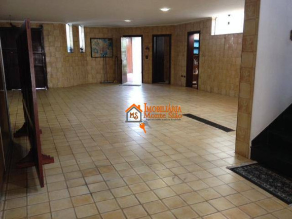 Imagem Sobrado com 4 Quartos à Venda, 530 m² em Vila Galvão - Guarulhos Imagem Sobrado com 4 Quartos à Venda, 530 m² em Vila Galvão - Guarulhos
