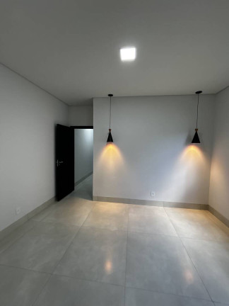 Imagem Casa com 3 Quartos à Venda, 292 m² em Jd California - Tangará Da Serra Imagem Casa com 3 Quartos à Venda, 292 m² em Jd California - Tangará Da Serra