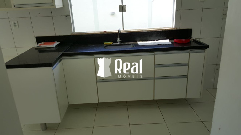 Imagem Casa com 4 Quartos à Venda, 168 m² em Abrantes - Camaçari Imagem Casa com 4 Quartos à Venda, 168 m² em Abrantes - Camaçari