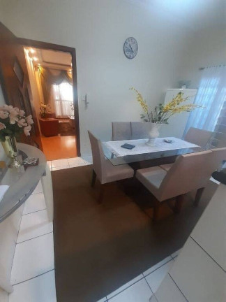 Imagem Casa com 3 Quartos à Venda, 125 m² em Vila Jaboticabeira - Taubaté Imagem Casa com 3 Quartos à Venda, 125 m² em Vila Jaboticabeira - Taubaté