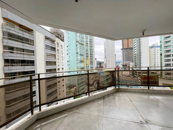Imagem Apartamento com 3 Quartos à Venda, 120 m² em Centro - Balneário Camboriú Imagem Apartamento com 3 Quartos à Venda, 120 m² em Centro - Balneário Camboriú