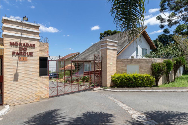 Imagem Casa com 3 Quartos à Venda, 218 m² em Pilarzinho - Curitiba