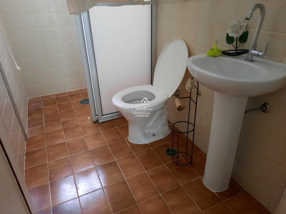 Imagem Imóvel com 3 Quartos à Venda, 180 m² em Pitangueiras - Guarujá Imagem Imóvel com 3 Quartos à Venda, 180 m² em Pitangueiras - Guarujá