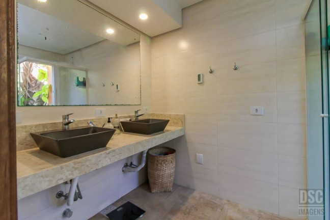 Imagem Casa de Condomínio com 2 Quartos à Venda, 167 m² em Aberta Dos Morros - Porto Alegre
