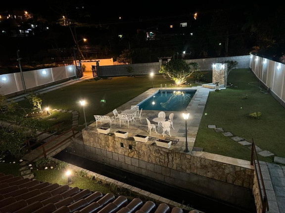 Imagem Casa com 4 Quartos à Venda, 350 m² em Comary - Teresópolis