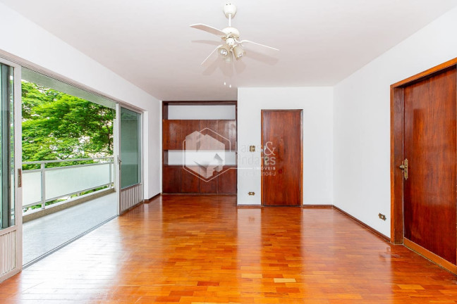 Imagem Apartamento com 3 Quartos à Venda, 128 m² em Moema - São Paulo