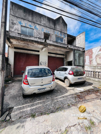 Imóvel Comercial à Venda, 850 m² em Centro - Mairiporã