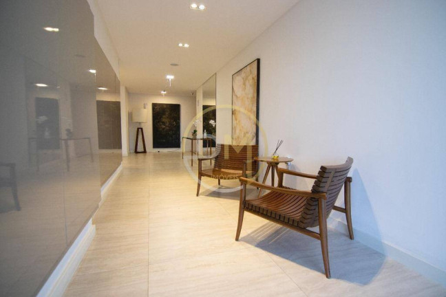 Imagem Apartamento com 3 Quartos à Venda, 192 m² em Meia Praia - Itapema Imagem Apartamento com 3 Quartos à Venda, 192 m² em Meia Praia - Itapema