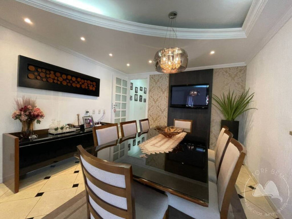 Imagem Casa com 4 Quartos à Venda, 280 m² em Brusque