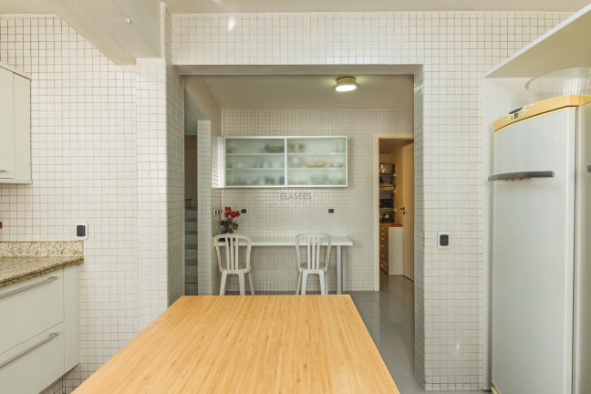 Imagem Sobrado com 4 Quartos à Venda, 878 m² em Jardim Guedala - São Paulo