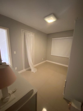 Imagem Casa de Condomínio com 5 Quartos para Alugar, 380 m² em Barra Da Tijuca - Rio De Janeiro