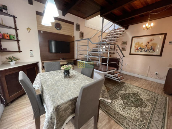 Imagem Casa com 4 Quartos para Alugar ou Temporada, 70 m² em Centro - Porto Belo Imagem Casa com 4 Quartos para Alugar ou Temporada, 70 m² em Centro - Porto Belo