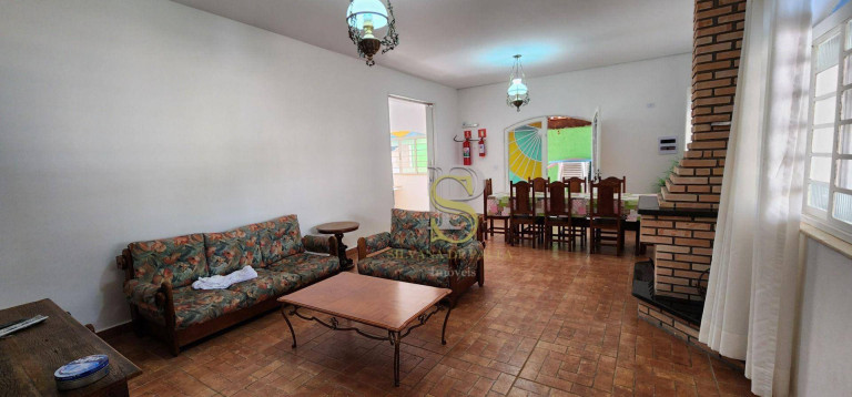 Imagem Chácara com 6 Quartos à Venda, 280 m² em Jardim Estância Brasil - Atibaia Imagem Chácara com 6 Quartos à Venda, 280 m² em Jardim Estância Brasil - Atibaia