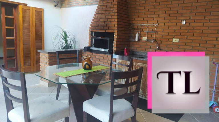 Imagem Casa com 3 Quartos à Venda, 330 m² em Poços De Caldas