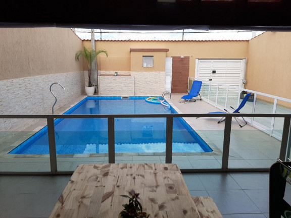 Imagem Casa com 5 Quartos à Venda ou Locação, 350 m² em Vila Loty - Itanhaém Imagem Casa com 5 Quartos à Venda ou Locação, 350 m² em Vila Loty - Itanhaém