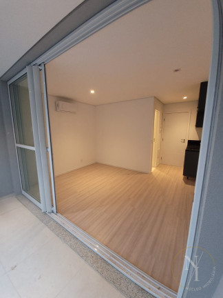 Imagem Imóvel com 1 Quarto para Alugar, 28 m² em Indianópolis - São Paulo Imagem Imóvel com 1 Quarto para Alugar, 28 m² em Indianópolis - São Paulo