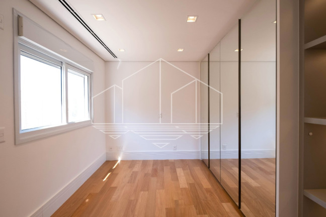 Imagem Apartamento com 3 Quartos à Venda, 275 m² em Itaim Bibi - São Paulo Imagem Apartamento com 3 Quartos à Venda, 275 m² em Itaim Bibi - São Paulo