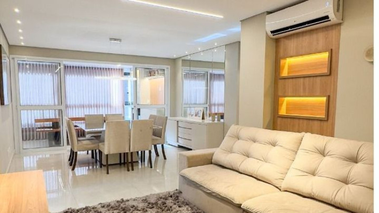 Apartamento com 3 Quartos à Venda, 142 m² em Saraiva - Uberlândia