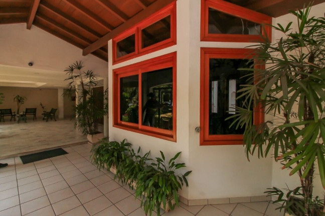 Imagem Apartamento com 3 Quartos à Venda, 197 m² em Auxiliadora - Porto Alegre Imagem Apartamento com 3 Quartos à Venda, 197 m² em Auxiliadora - Porto Alegre