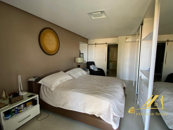 Imagem Imóvel com 5 Quartos à Venda, 750 m² em Piatã - Salvador Imagem Imóvel com 5 Quartos à Venda, 750 m² em Piatã - Salvador