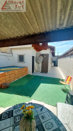 Casa com 3 Quartos à Venda, 130 m² em Maracanã - Praia Grande