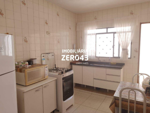 Casa com 4 Quartos à Venda, 160 m² em Dom ático - Londrina