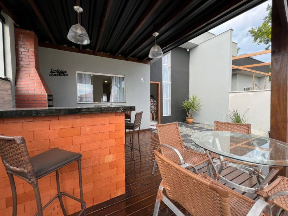 Imagem Casa com 2 Quartos à Venda, 80 m² em Costeira - Balneário Barra Do Sul