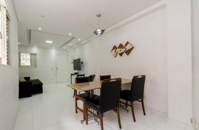 Imagem Casa com 2 Quartos à Venda, em Aclimação - São Paulo Imagem Casa com 2 Quartos à Venda, em Aclimação - São Paulo