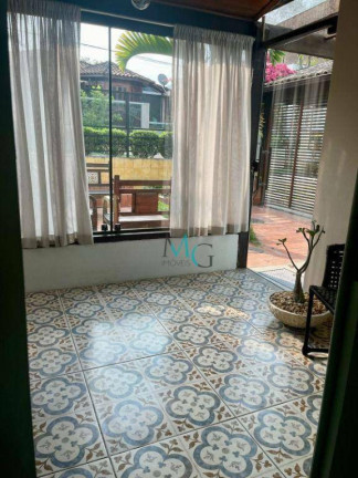 Imagem Casa com 3 Quartos à Venda, 330 m² em Campo Grande - Rio De Janeiro Imagem Casa com 3 Quartos à Venda, 330 m² em Campo Grande - Rio De Janeiro