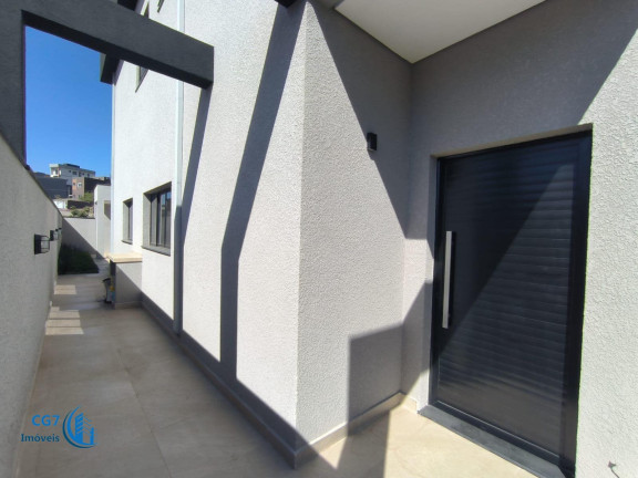 Sobrado com 3 Quartos à Venda, 120 m² em Chácara Jaguari (fazendinha) - Santana De Parnaíba