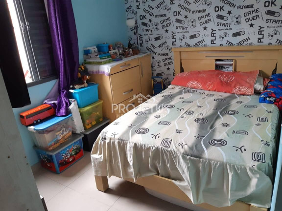 Imagem Apartamento com 2 Quartos à Venda, 40 m² em Jardim Mirna - Taboão Da Serra