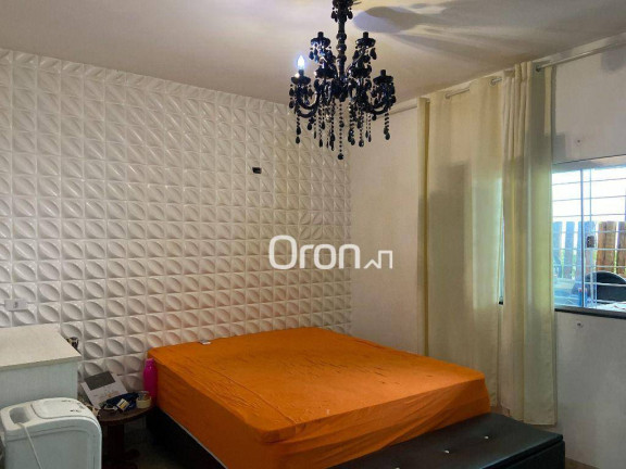 Imagem Casa com 3 Quartos à Venda, 223 m² em Setor Coimbra - Goiânia Imagem Casa com 3 Quartos à Venda, 223 m² em Setor Coimbra - Goiânia