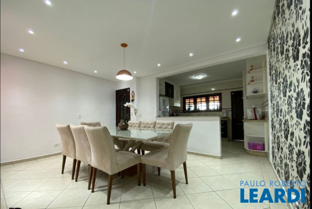 Imagem Sobrado com 4 Quartos à Venda, 262 m² em Vila Alto De Santo André - Santo André Imagem Sobrado com 4 Quartos à Venda, 262 m² em Vila Alto De Santo André - Santo André