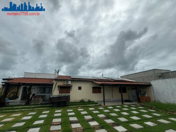 Imagem Casa com 3 Quartos à Venda,  em Natal