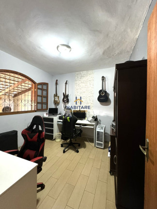 Imagem Casa com 4 Quartos à Venda, 158 m² em Jardim Ibirité - Ibirité