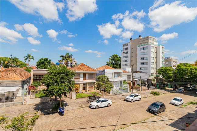 Imagem Imóvel com 3 Quartos à Venda, em Higienópolis - Porto Alegre Imagem Imóvel com 3 Quartos à Venda, em Higienópolis - Porto Alegre