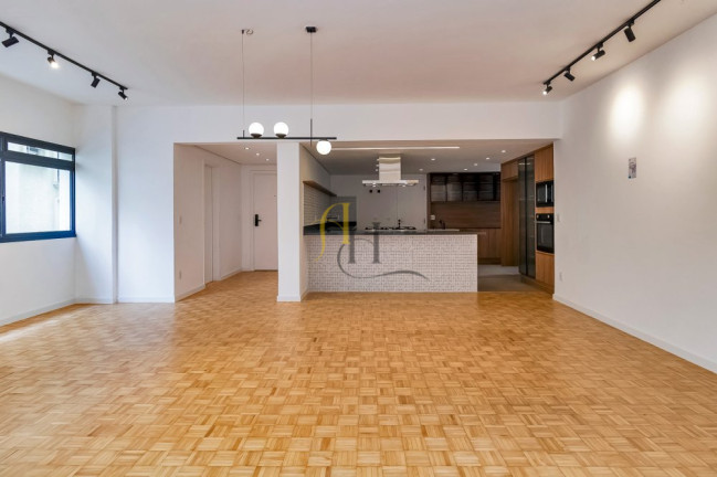 Imagem Apartamento com 3 Quartos à Venda, 220 m² em Cerqueira César - São Paulo