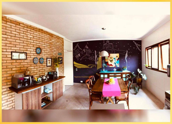 Imagem Casa com 3 Quartos à Venda, 450 m² em Tarumã - Santana De Parnaíba