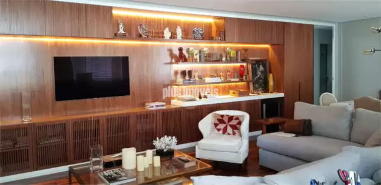 Apartamento com 3 Quartos à Venda, 186 m² em Jardim América - São Paulo