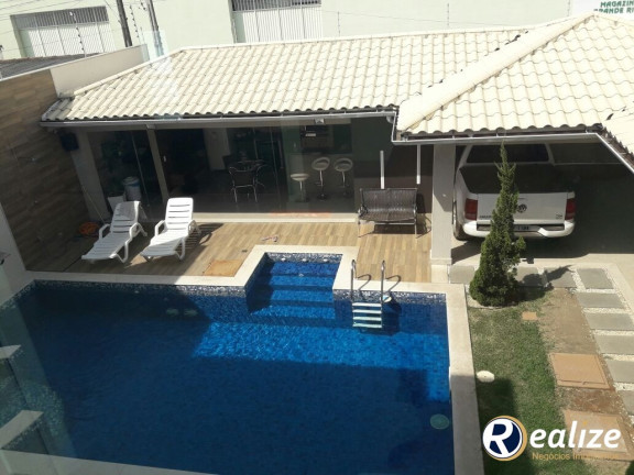 Imagem Casa com 4 Quartos à Venda, 300 m² em Aeroporto - Guarapari