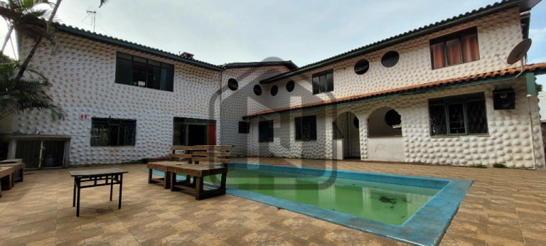 Imagem Imóvel com 26 Quartos à Venda, 1.005 m² em Maria Luiza - Cascavel