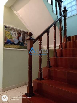 Imagem Casa com 3 Quartos à Venda, 180 m² em Piraporinha - Diadema